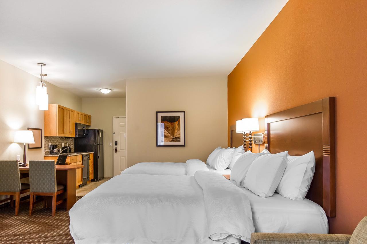 Mainstay Suites Stanley Экстерьер фото
