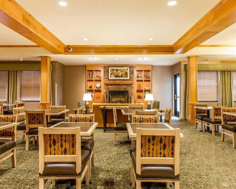 Mainstay Suites Stanley Экстерьер фото